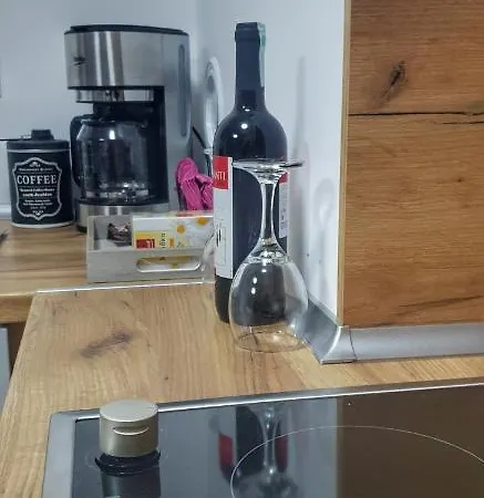 アパート Intime By Nights & Smiles トゥズラ