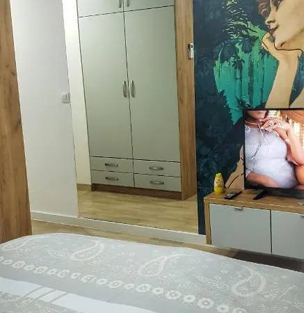 Intime By Nights & Smiles Apartment *