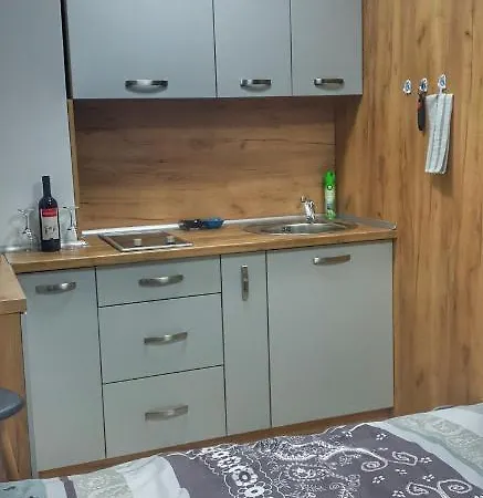 Intime By Nights & Smiles トゥズラ