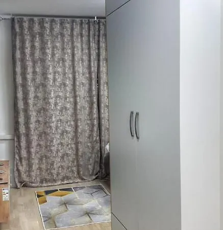 Intime By Nights & Smiles アパート トゥズラ