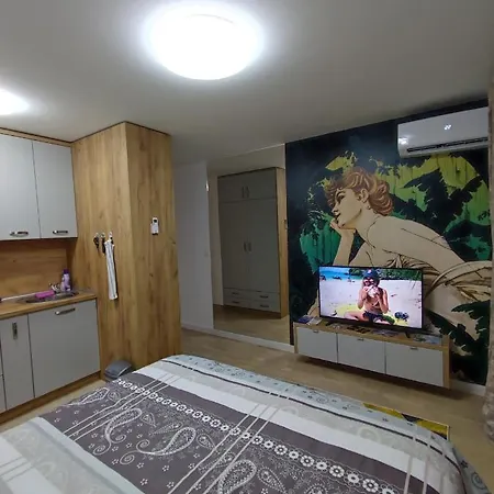 Intime By Nights & Smiles * トゥズラ